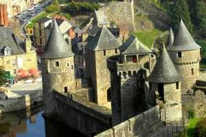 chateau-de-fougeres_vignette